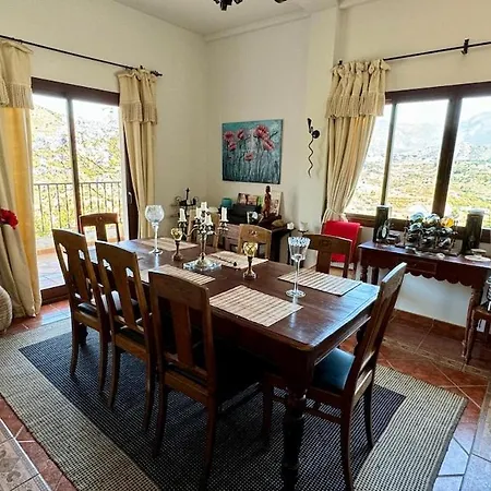 Villa Lasueca Nerja *